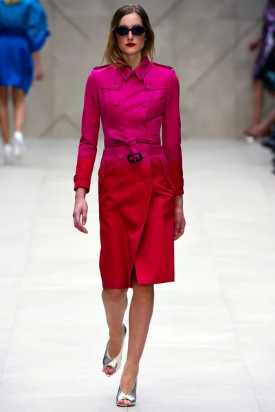 Look 12